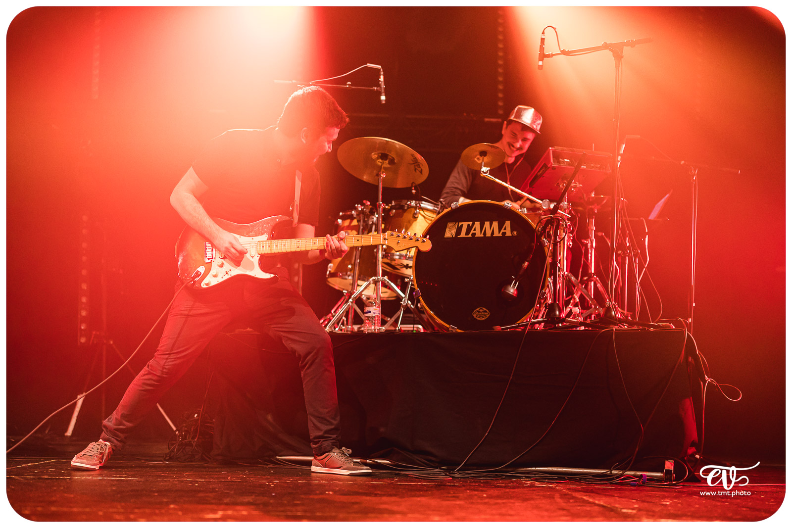 TMTPHOTO REDLIGHT DREAMS 070